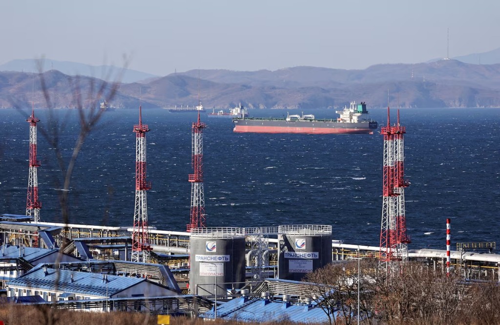 Fuga Bluemarine crude oil tanker lies at anchor near the terminal Kozmino in Nakhodka Bay near the port city of Nakhodka, Russia, December 4, 2022. REUTERS