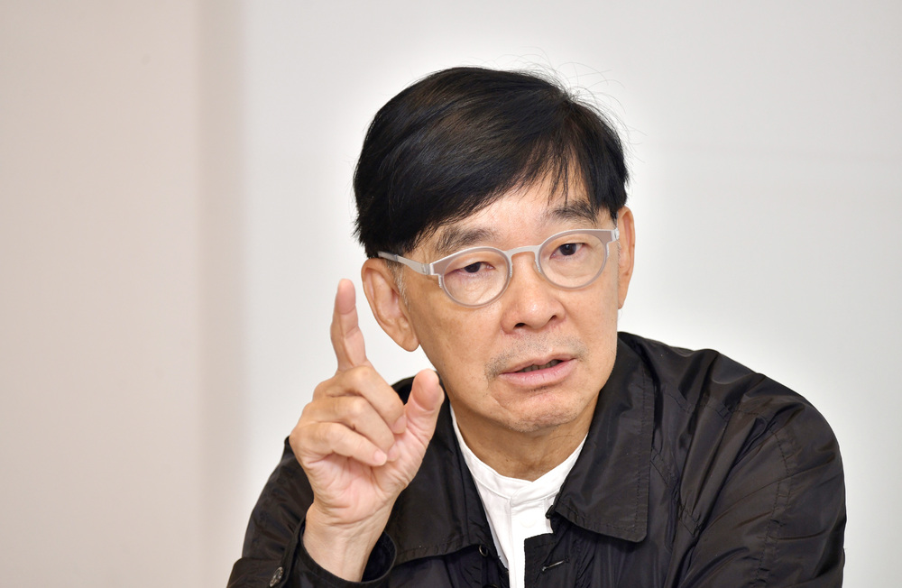 Eddy Li contributed to the development of the industrial and business community. Eddy Li contributed to the development of the industrial and business community.