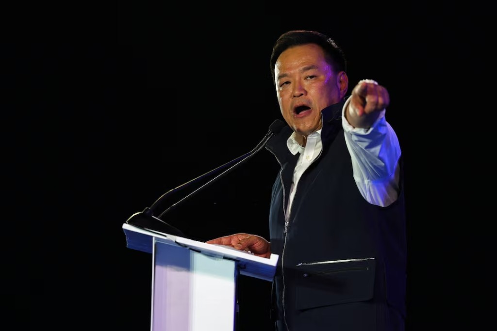 Thailand's caretaker Prime Minister Anutin Charnvirakul, Bhumjaithai Party leader and prime ministerial candidate, gestures during a general election campaign rally ahead of the February 8 election in Bangkok, Thailand, January 30, 2026. REUTERS/Athit Perawongmetha
