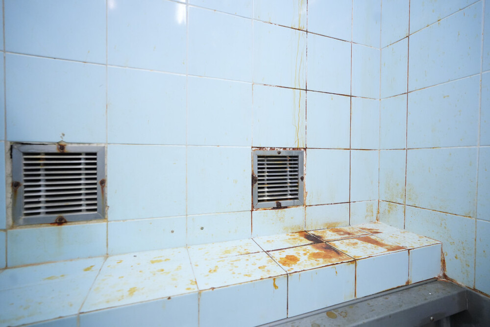 Sai Ying Pun Market public toilet.