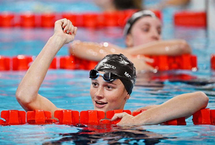 Summer McIntosh's performances give her 'a lot of confidence' heading into next month's world championships. (Xinhua)