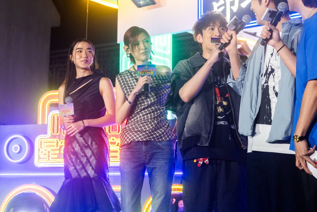 Kacey makes her debut at 903 Starry Breezy Live alongside Panther Chan and Hung Kaho.