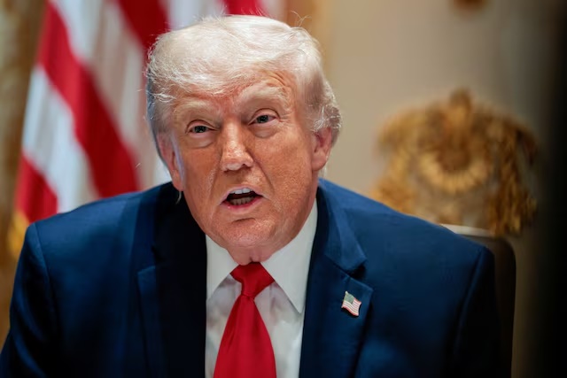 U.S. President Donald Trump speaks during a cabinet meeting in the Cabinet Room at the White House, in Washington, D.C., U.S., May 27, 2026. REUTERS/Evan Vucci/File Photo 