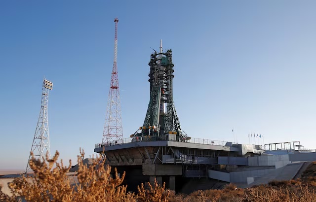 The Soyuz 2.1a booster rocket with the Soyuz MS-28 spacecraft on the launch pad prior to the upcoming launch with the next International Space Station (ISS) crew, at the Baikonur Cosmodrome, Kazakhstan November 26, 2025. REUTERS/Pavel Mikheyev 