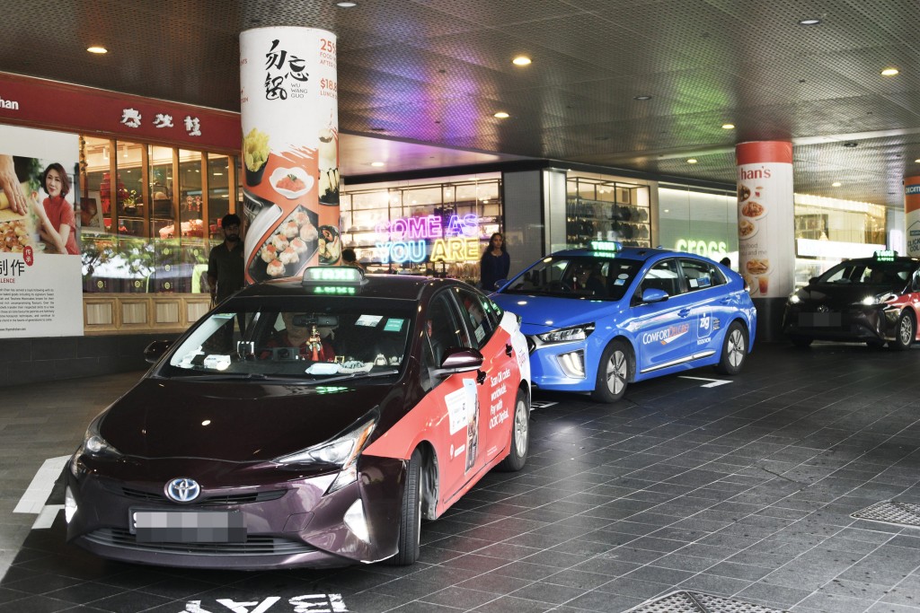 (sing tao) Singapore taxi