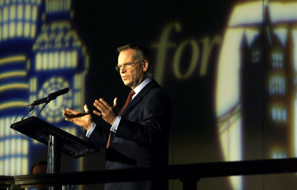 London Mayoral Candidate Jeffrey Archer addresses Conservative delegates at the hustings in London's Methodist Hall, September 14, 1999 RUS/HP/JDP/File Photo