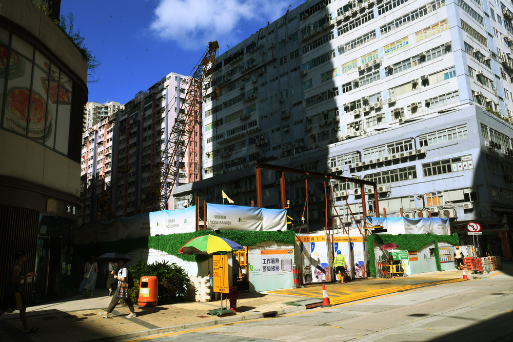 The eResidence goes up in Hung Hom. Sing Tao The eResidence goes up in Hung Hom. Sing Tao