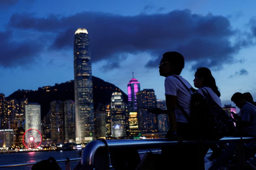 Financial independence and retirement savings emerged as the top goals for Hong Kong investors, but only 53 percent are confident in reaching these objectives. Photo by REUTERS