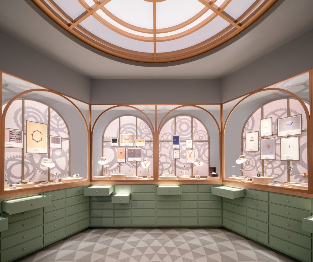 Poetry of Time by Van Cleef & Arpels