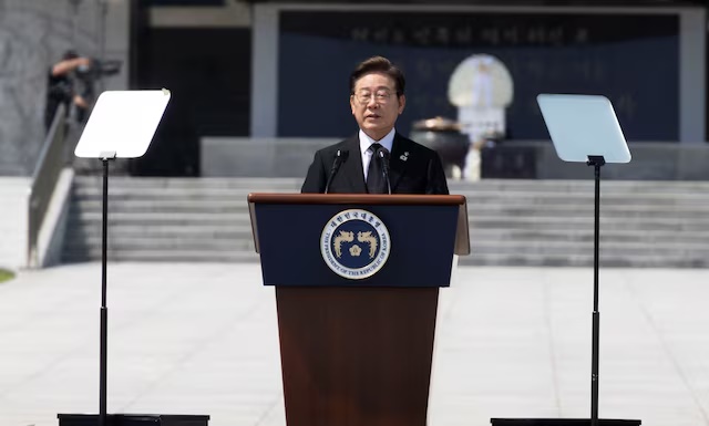 South Korean President Lee Jae-myung delivers a speech during a ceremony to mark the 70th Memorial Day at the Seoul National Cemetery in Seoul, South Korea, 06 June 2025. JEON HEON-KYUN/Pool via REUTERS/File Photo 