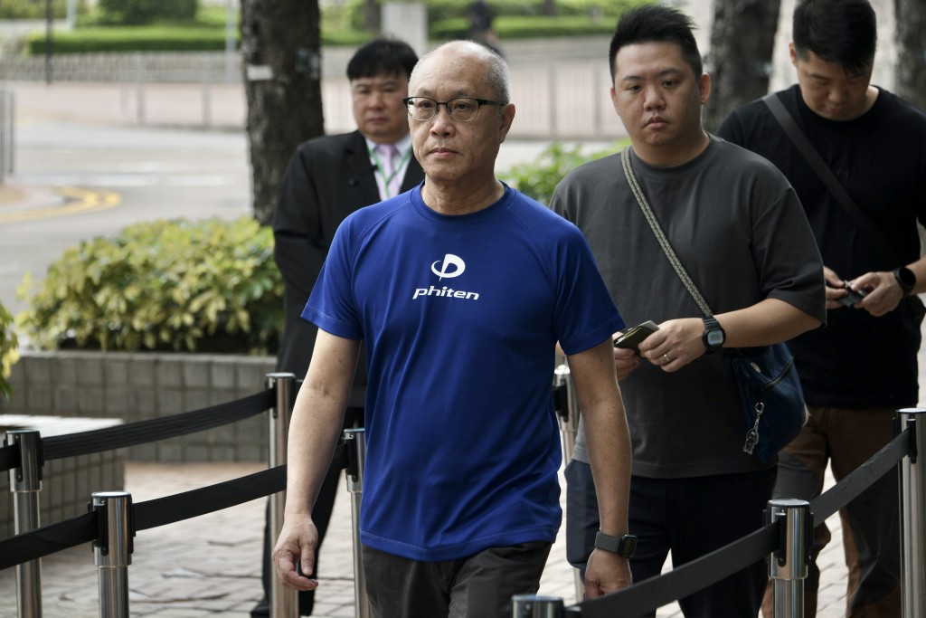 Wang Fuk Court resident Sdanni Yip Ka-kui lost his wife in the fire