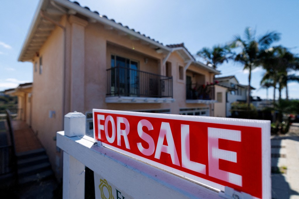 A for sale sign is shown for a residential home in Encinitas, California, U.S. July 25, 2025. REUTERS