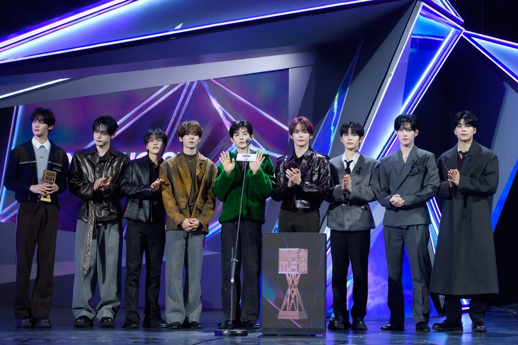 FANS' CHOICE Top10 (FANS' CHOICE MALE): ZEROBASEONE