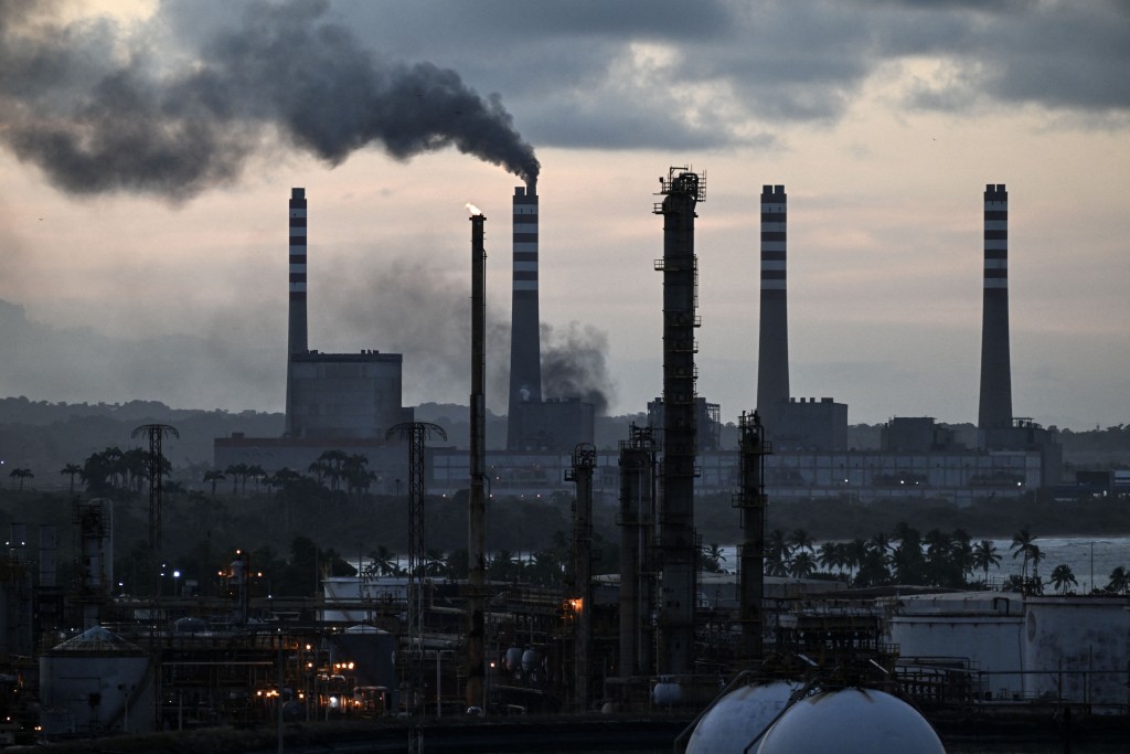 Photo by RONALDO SCHEMIDT / AFP  View of the refinery El Palito in Puerto Cabello, Carabobo state, Venezuela on January 22, 2026.