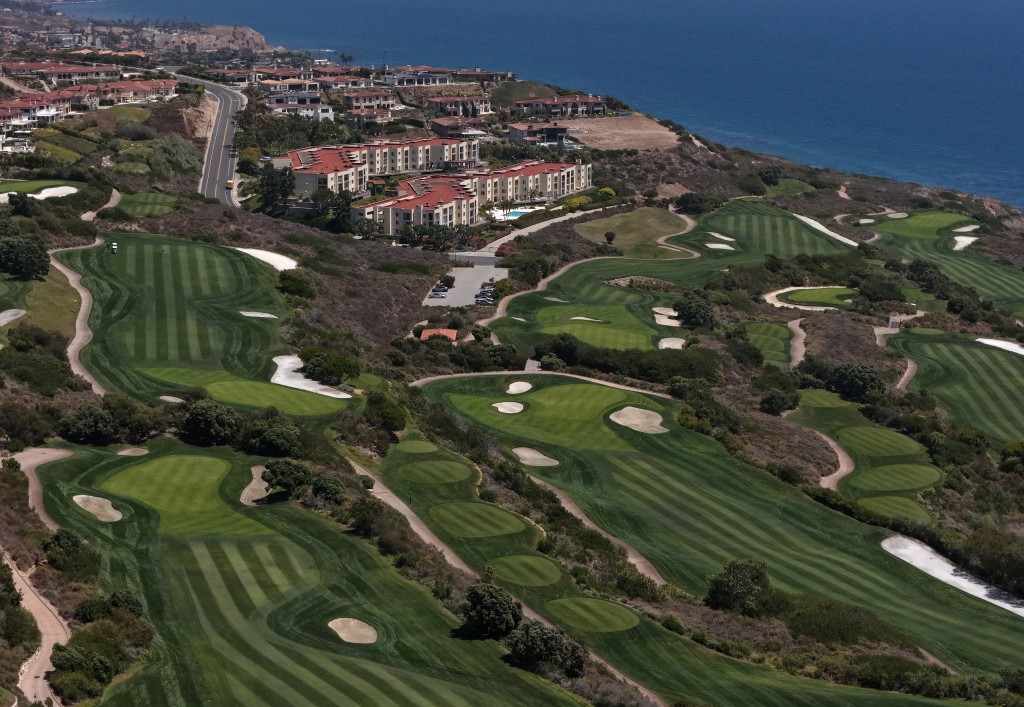 Photo by JUSTIN SULLIVAN / GETTY IMAGES NORTH AMERICA / AFP  This aerial view shows the Trump National Golf Club Los Angeles on June 16, 2026 in Rancho Palos Verdes, California.