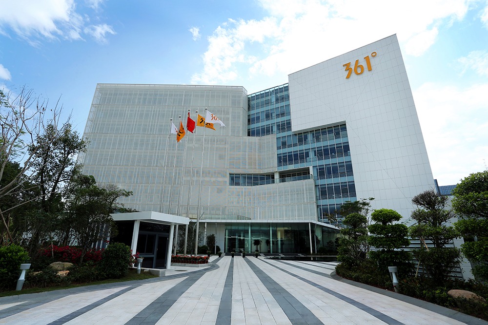 The company declared an interim dividend of 20.4 HK cents per share, up 23.6 percent from a year ago.