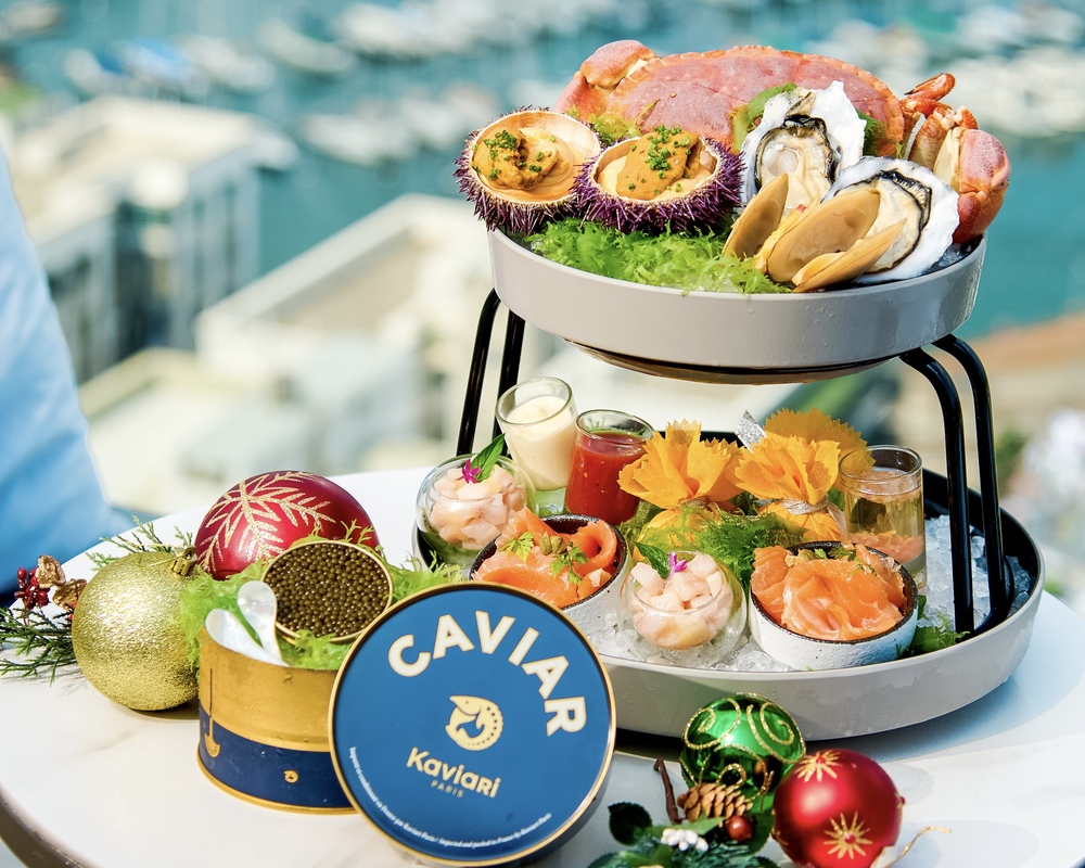 SKYE Roofbar and Dining, is set to elevate the festive spirit with a special Christmas brunch and dinner menu. SKYE Roofbar and Dining, is set to elevate the festive spirit with a special Christmas brunch and dinner menu.