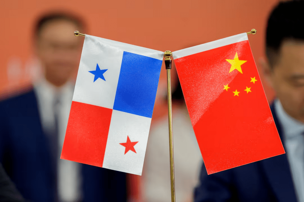 The flags of Panama and China are seen during a meeting held with Chinese and Panamanian companies to sign several trade agreements, in Panama City, Panama August 26, 2024. REUTERS/Enea Lebrun/File Photo The flags of Panama and China are seen during a meeting held with Chinese and Panamanian companies to sign several trade agreements, in Panama City, Panama August 26, 2024. REUTERS/Enea Lebrun/File Photo