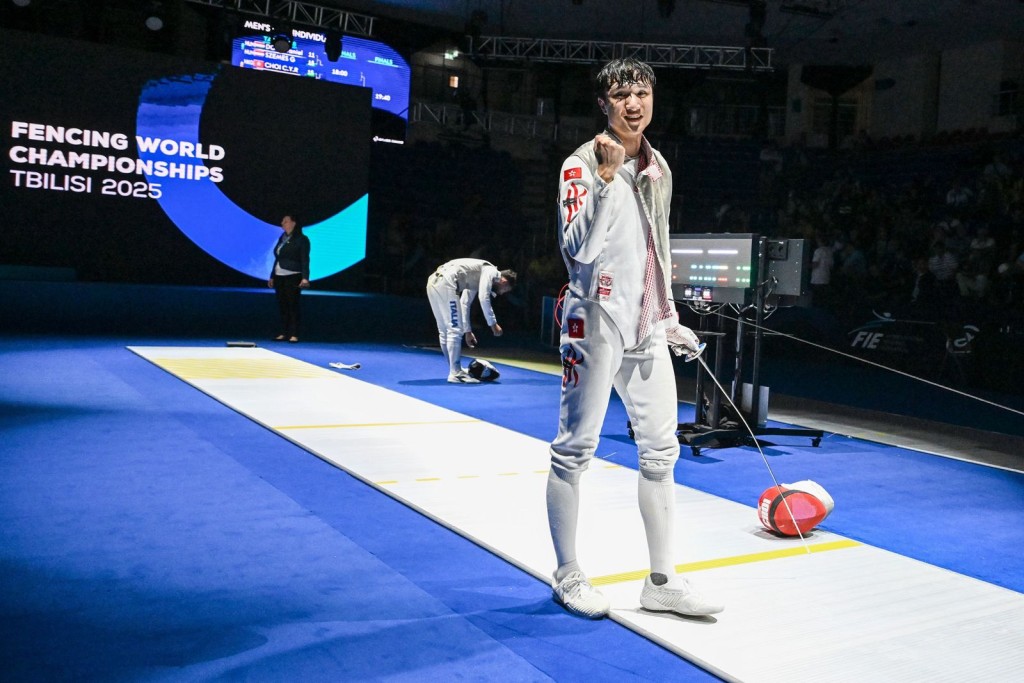 (Photo from Fencing Association of Hong Kong, China)