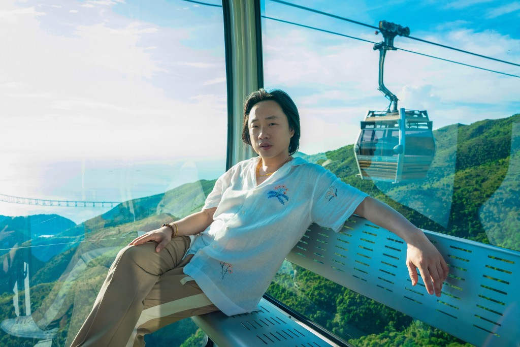 Ngong Ping 360 continues to attract A-list visitors, including Chinese-American comedian Jimmy O. Yang (photo) and freestyle footballer Yonna.