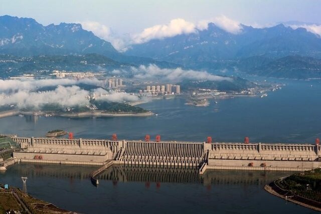 FILE PHOTO - A general view shows the Three Gorges Dam on the Yangtze River in Yichang, Hubei province, China May 4, 2017. REUTERS/Stringer/File Photo