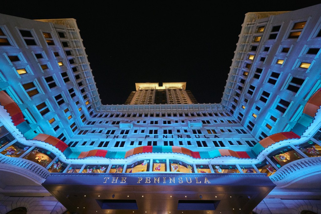 Swimming in Light by Angel Hui, a commissioned work for Art in Resonance 2026. (Photo courtesy of The Peninsula Hotels)