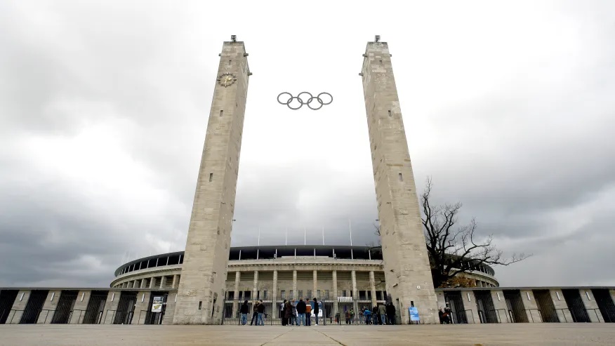 FILE – The Aug. 23, 2009 file photo shows the Olympic stadium pictured in Berlin. (AP Photo/Michael Sohn, File)
