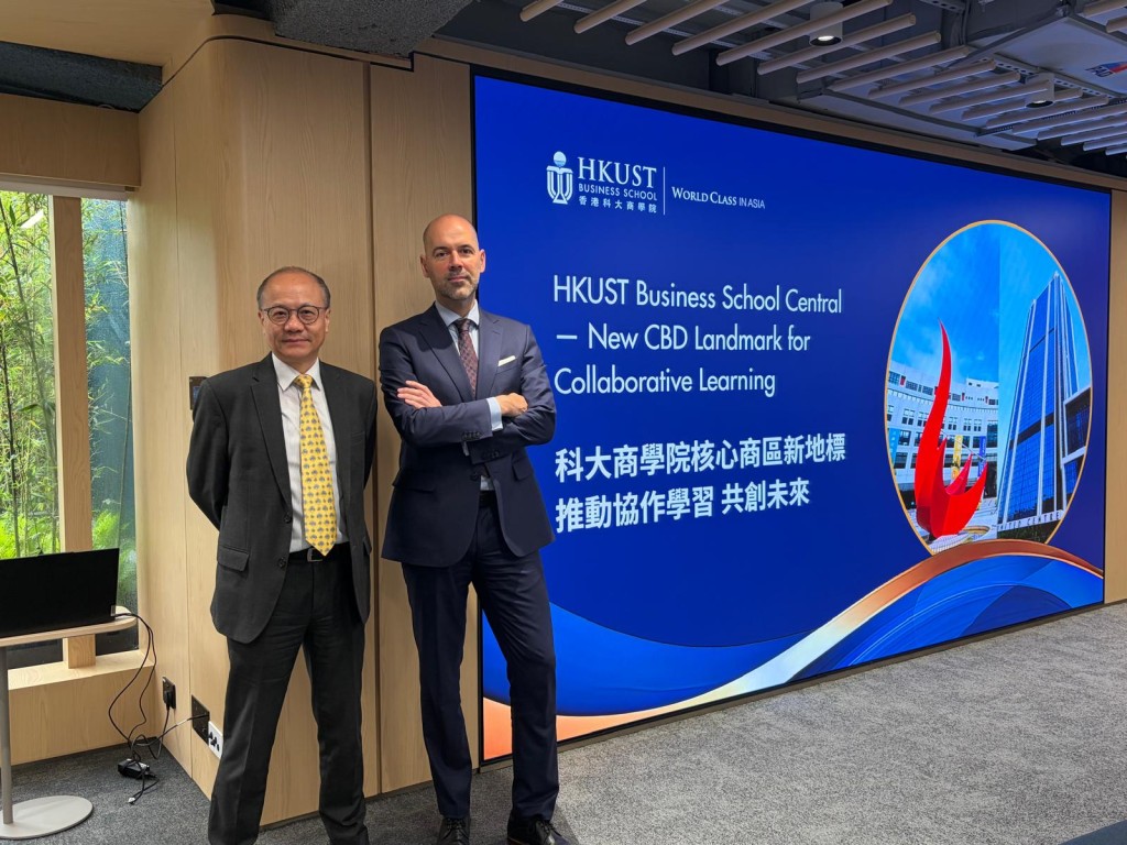 Assistant Dean (Administration) of HKUST Business School Chris Tsang (left) and Dean Frederik Anseel