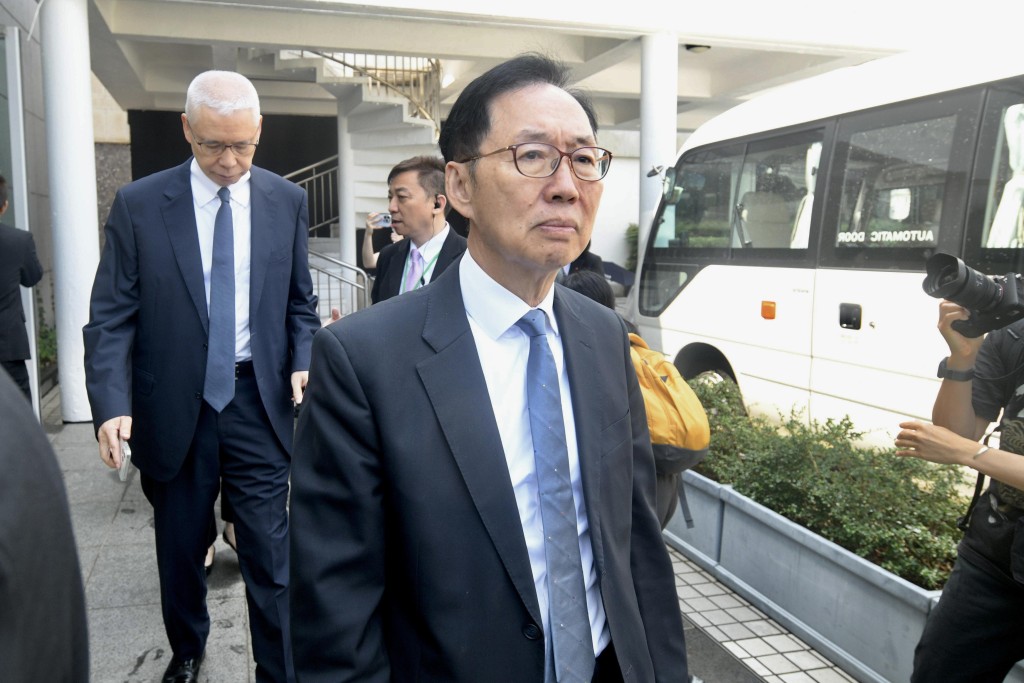 Member  Chan Kin-por