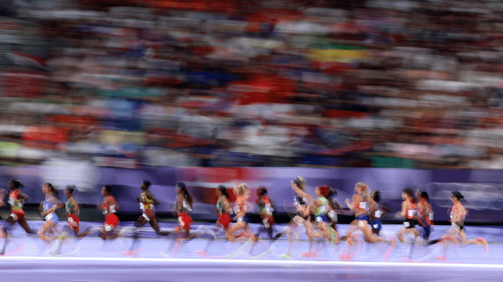 Paris 2024 Olympics - Athletics - Women's 10,000m Final - Stade de France, Saint-Denis, France - August 09, 2024. General view during the race. REUTERS/Phil Noble/File Photo