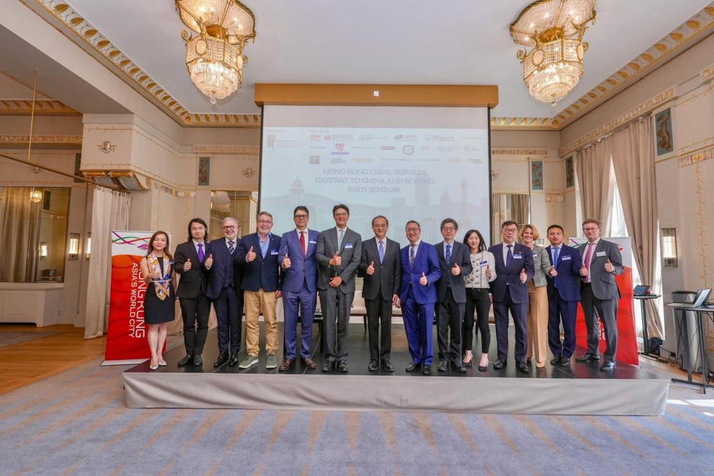 José-Antonio Maurellet mentioned that the Association co-organized with Zhejiang Lawyers Association to establish a training program this March. (HKBA)