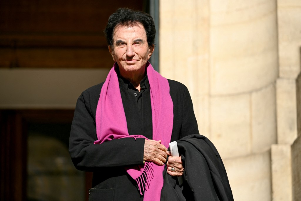 Photo by BERTRAND GUAY / AFP  Former French Culture minister Jack Lang leaves after attending the funeral ceremony for French-Italian actor Claudia Cardinale at the Saint-Roch Church in Paris on September 30, 2025.