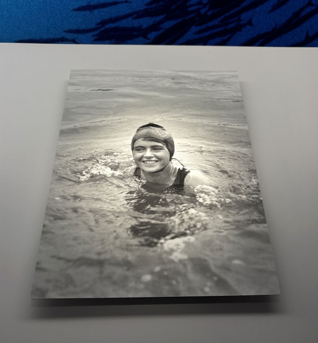 British swimmer Mercedes Gleitze wore the first Rolex Oyster on a necklace when she crossed the English Channel in 1927.