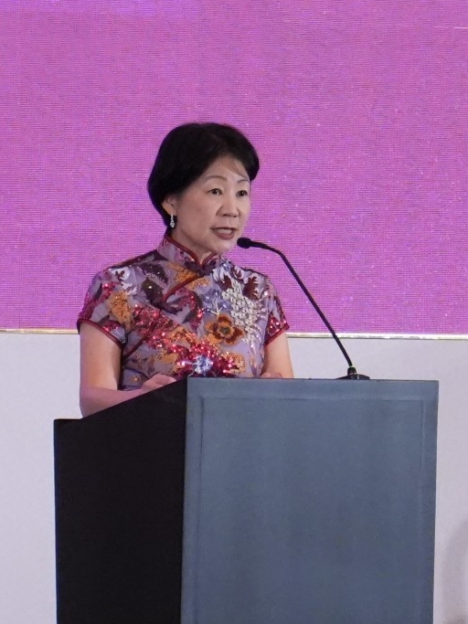 Vivian Sum Fong-kwang