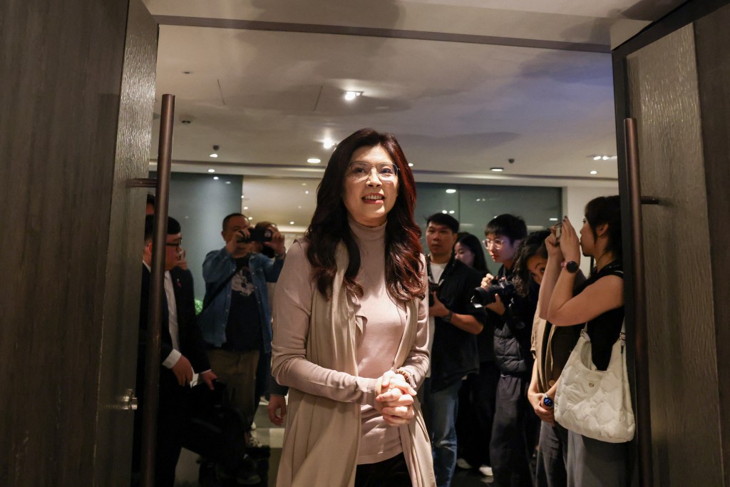 Taiwan’s main opposition party KMT chairperson Cheng Li-wun arrives at the Taiwan Foreign Correspondents' Club in Taipei on March 23, 2026. (AFP)