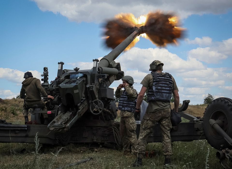 Ukrainian service members fire a shell from a towed howitzer FH-70 at a front line, as Russia's attack on Ukraine continues, in Donbas Region, Ukraine. (Reuters) Ukrainian service members fire a shell from a towed howitzer FH-70 at a front line, as Russia's attack on Ukraine continues, in Donbas Region, Ukraine. (Reuters)