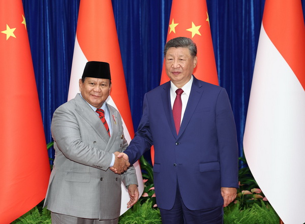 Xi and Indonesian president Prabowo Subianto in 2015. (File)