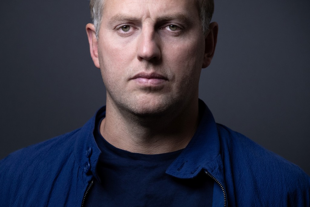 Russian exiled dissident Vladimir Osechkin poses during a photo session on September 20, 2022 in Paris.  Photo by JOEL SAGET / AFP