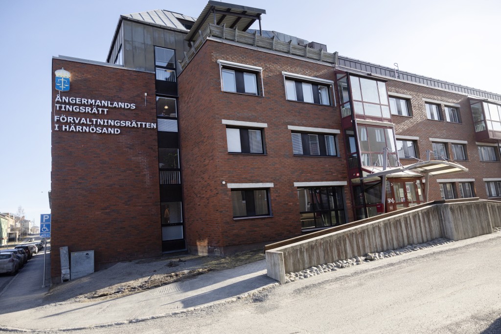 Photo by MATS ANDERSSON / TT NEWS AGENCY / AFP  A picture taken on March 26, 2025 shows the Angermanland District Court building in Harnosand, Sweden.