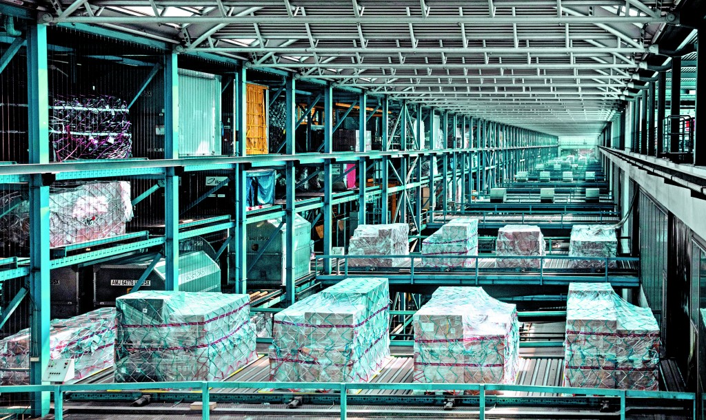 SuperTerminal 1 utilizes a fully automated, multi-layered air cargo storage system. SuperTerminal 1 utilizes a fully automated, multi-layered air cargo storage system.