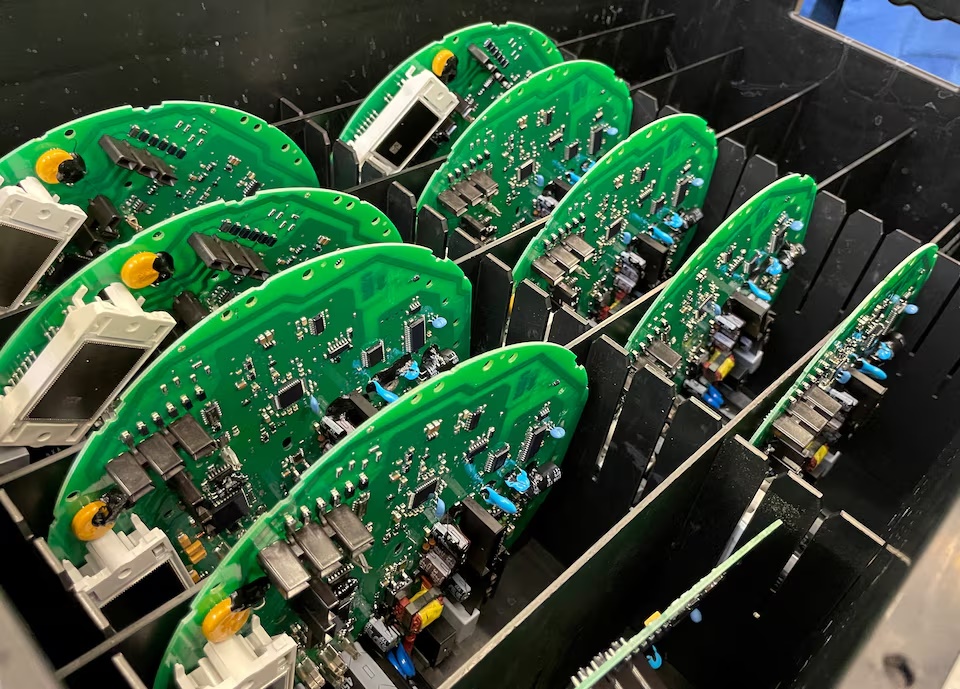  Fan control units sit in a box at the ebm-papst Group, a manufacturer of electric motors and fans in Mulfingen, Germany, July 19, 2022. REUTERS/Frank Simon/File Photo 