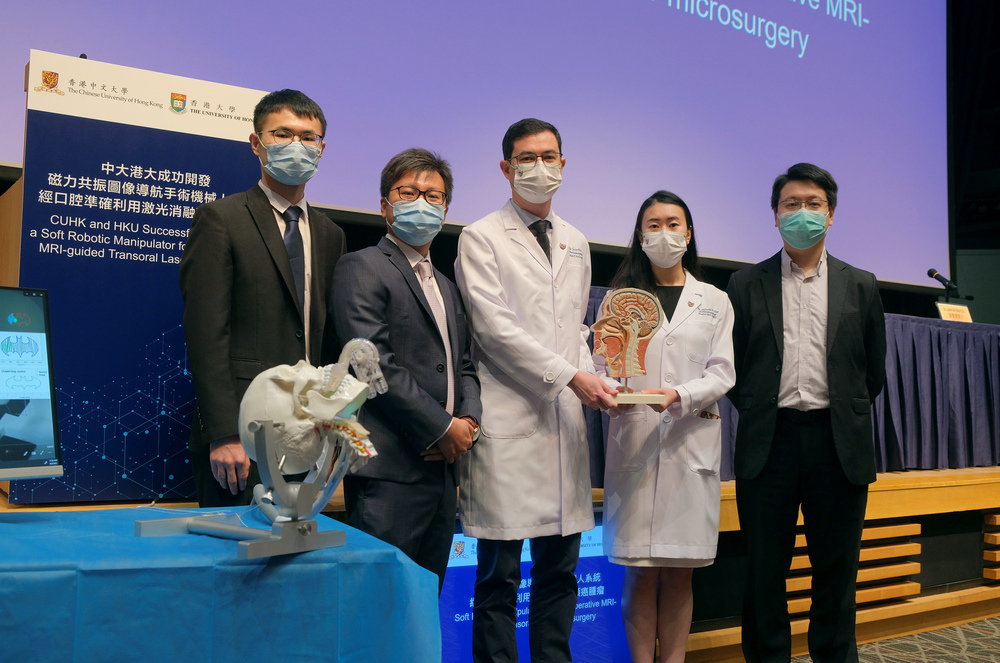 The CUHK-HKU research team has developed a novel magnetic resonance-safe robotic system. The CUHK-HKU research team has developed a novel magnetic resonance-safe robotic system.