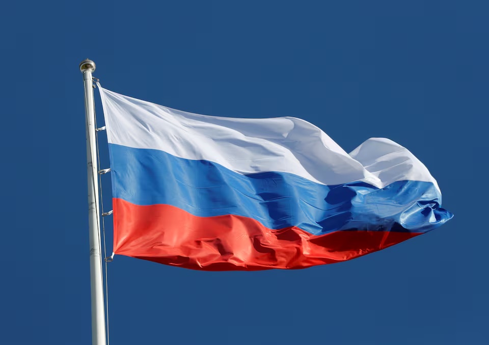 A view shows the state flag of Russia before a meeting of Russian President Vladimir Putin with French President Emmanuel Macron in St. Petersburg, Russia May 24, 2018. REUTERS/Grigory Dukor