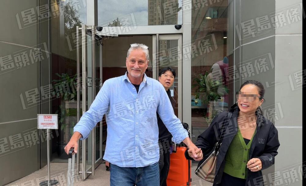 Jeff Wilson, a Republican politician, and his wife leave Shatin Magistrates' Court. SING TAO Jeff Wilson, a Republican politician, and his wife leave Shatin Magistrates' Court. SING TAO