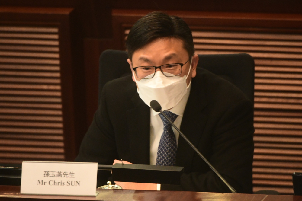 Labor chief Chris Sun under home quarantine as family member catches Covid