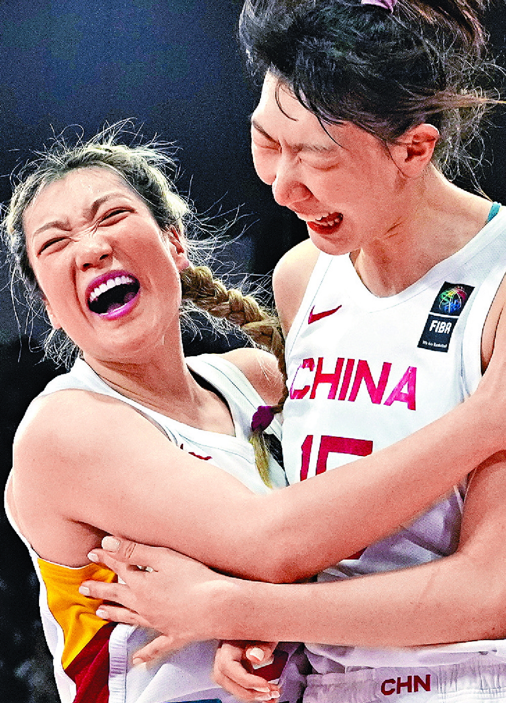 Li Meng and Xu Han celebrate at the final whistle. Li Meng and Xu Han celebrate at the final whistle.