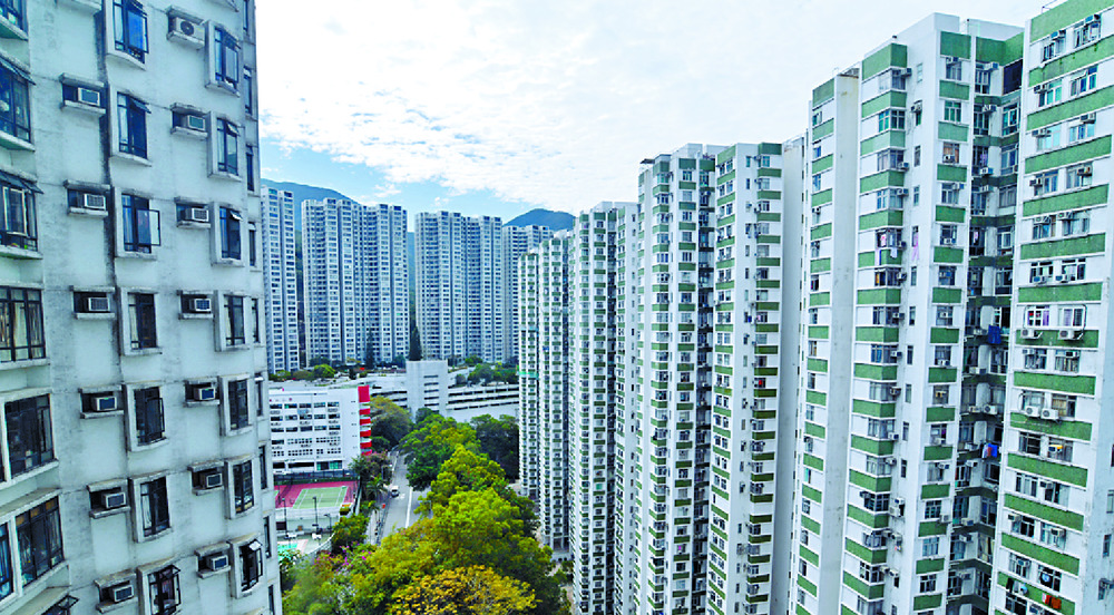 Kornhill joined the downtrend in prices. SING TAO Kornhill joined the downtrend in prices. SING TAO