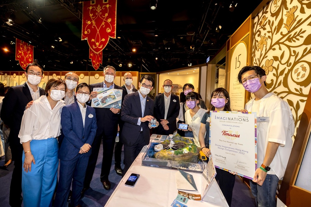 Guests of Honor with First Runner-up