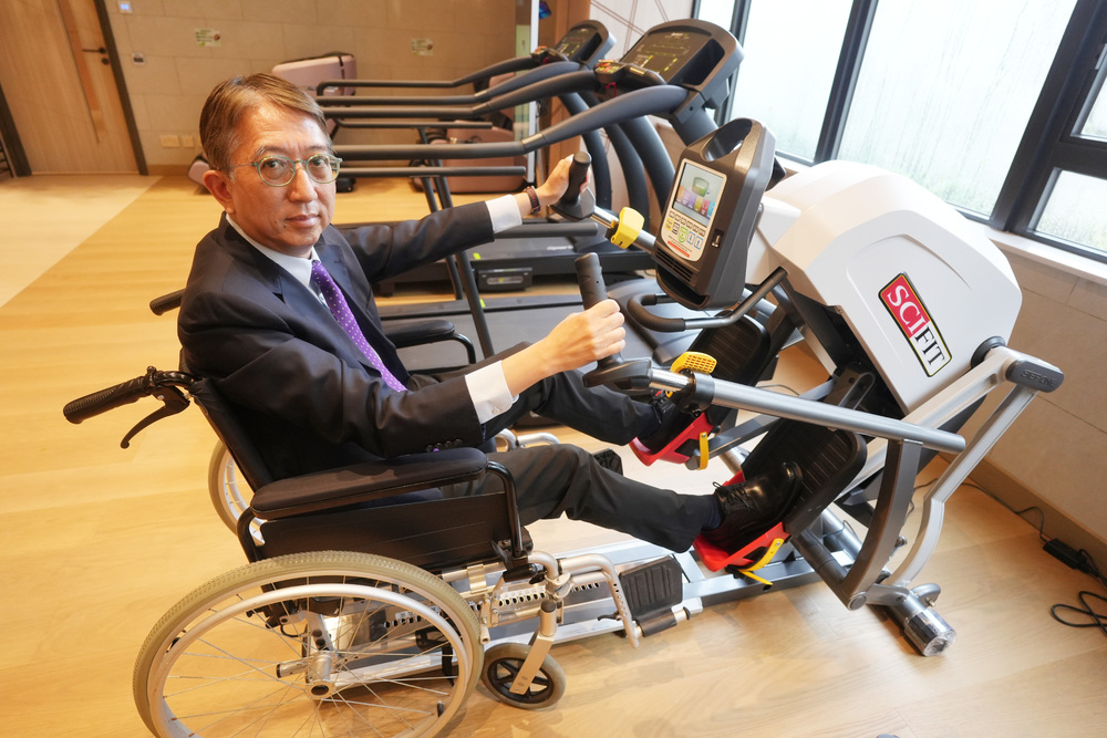 Peter Or shows gym fitness possibilities are there even for the handicapped. Peter Or shows gym fitness possibilities are there even for the handicapped.