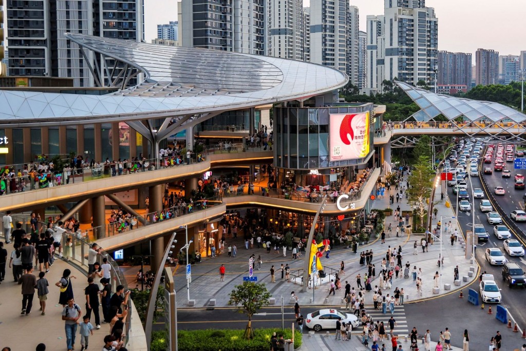 Xiamen K11 Select welcomes more than two million visitors and recorded a 32 percent week-on-week increase in sales since its opening